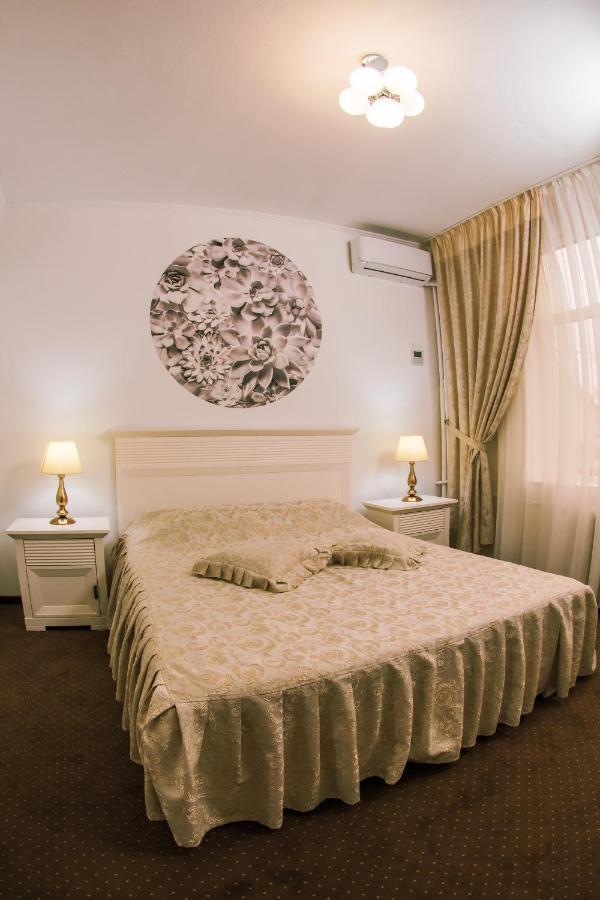 Hotel Cora Bistrita Dış mekan fotoğraf